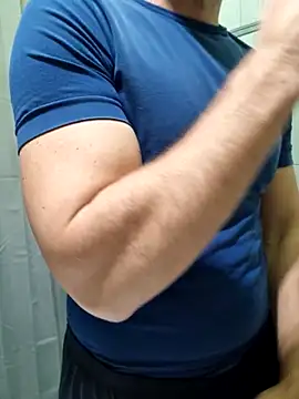 giovan2020 online show from December 18, 10:13 pm