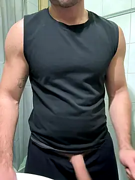 giovan2020 online show from December 4, 10:42 pm