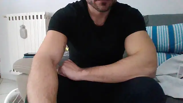 giovan2020 online show from November 30, 10:32 pm