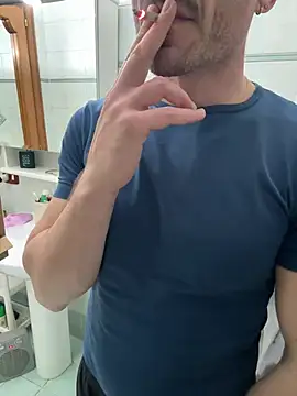 giovan2020 online show from April 3, 8:48 pm