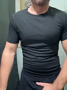 giovan2020 online show from November 9, 9:02 am