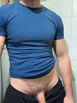 giovan2020 online show from February 2, 10:09 pm