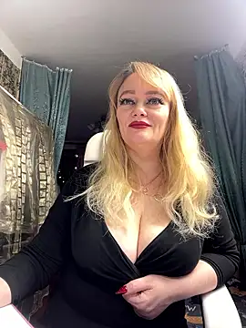 Sweet-blonde online show from January 8, 8:37 pm