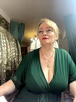 Sweet-blonde online show from December 20, 5:49 pm