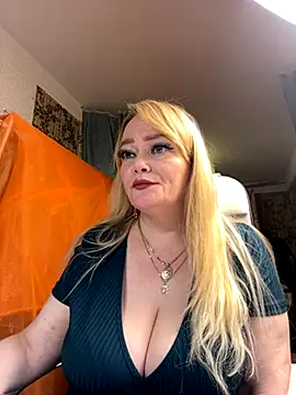 Sweet-blonde online show from October 25, 5:24 pm