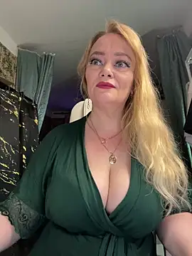 Sweet-blonde online show from May 13, 9:22 pm