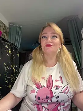 Sweet-blonde online show from April 22, 9:10 pm