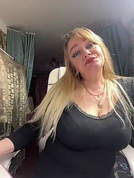 Sweet-blonde online show from March 7, 10:48 pm