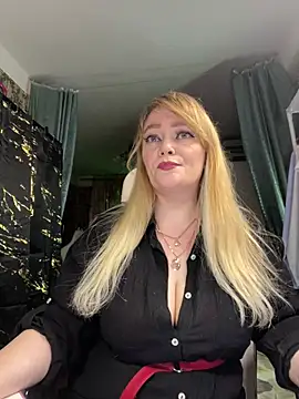 Sweet-blonde online show from March 10, 9:52 pm