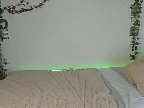 michell anyeli online show from November 8, 10:24 pm