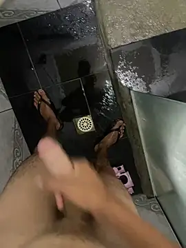 ooMiguel17CM online show from February 19, 2:41 am