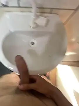 ooMiguel17CM online show from February 26, 5:35 pm