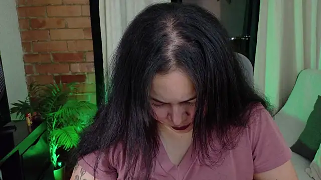 Chubby Licius online show from April 14, 11:43 pm