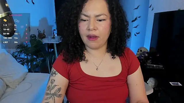 Snapshot of Chubby_Licius chatting on November 8, 11:30 pm Chubby Licius online show from November 8, 11:30 pm