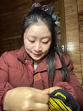 violet-00 online show from November 28, 1:06 am