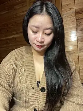 violet-00 online show from February 1, 1:37 am