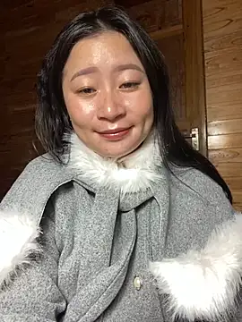 violet-00 online show from November 26, 1:44 pm