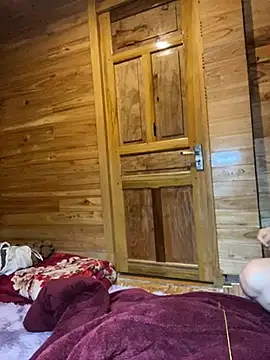 violet-00 online show from February 5, 12:28 am