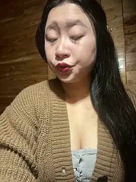 violet-00 online show from February 23, 1:40 am