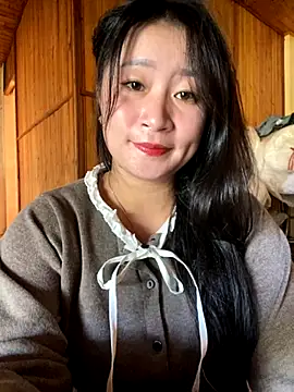 violet-00 online show from October 30, 1:15 am