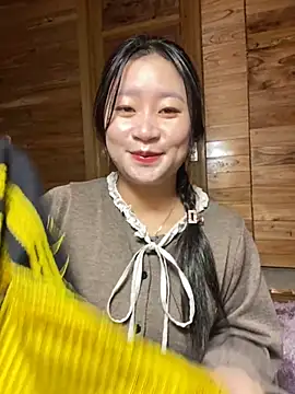 violet-00 online show from November 26, 1:38 am