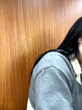 violet-00 online show from October 12, 1:18 am