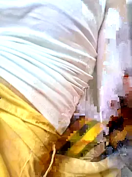 xuxulovezz online show from April 9, 5:20 am