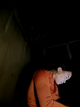 xuxulovezz online show from November 3, 12:31 pm