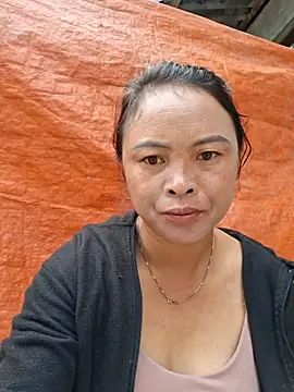 xuxulovezz online show from September 24, 12:18 am