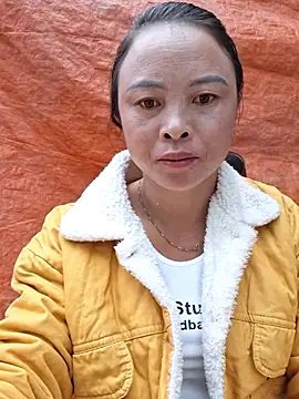 xuxulovezz online show from September 25, 12:27 am