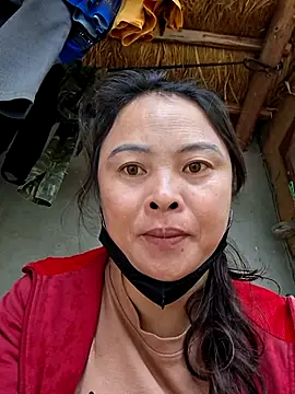 xuxulovezz online show from November 17, 12:25 am