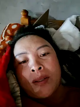 xuxulovezz online show from February 9, 2:59 pm