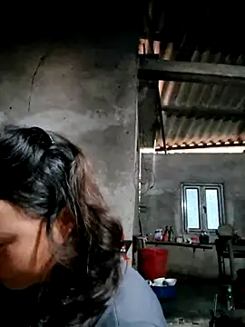 xuxulovezz online show from December 5, 1:05 am