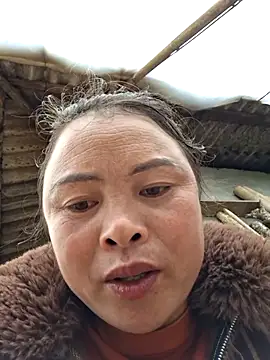 xuxulovezz online show from February 14, 4:45 am