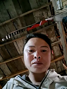 xuxulovezz online show from March 2, 12:11 am