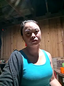 xuxulovezz online show from October 7, 1:01 pm