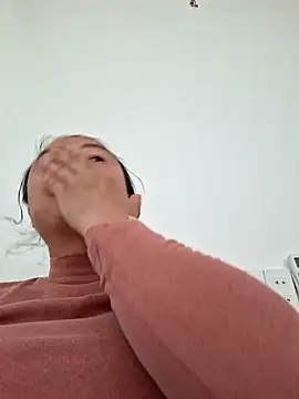 xuxulovezz online show from November 20, 4:57 am