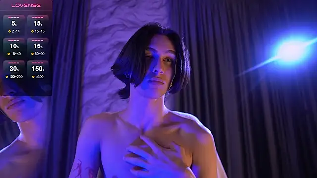 CleoStringer online show from February 1, 1:42 pm