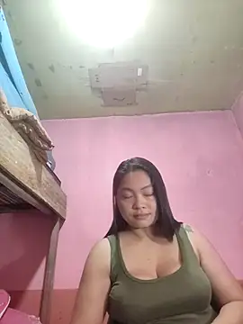 Snapshot of radiantbloom chatting on January 7, 1:54 am radiantbloom online show from January 7, 1:54 am