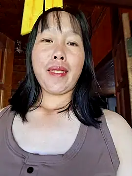 helenzz online show from September 24, 1:35 am