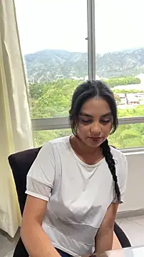 Selene Wings22 online show from February 5, 9:54 pm