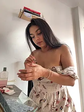 Selene Wings22 online show from November 5, 9:29 pm