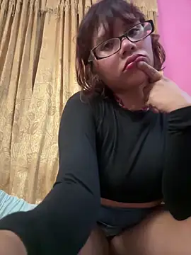 Snapshot of horigimeeee chatting on November 15, 3:43 am horigimeeee online show from November 15, 3:43 am