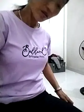abigail-00 online show from October 6, 10:54 pm