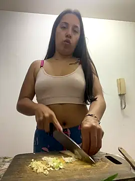 Snapshot of Eve2499 chatting on September 30, 12:27 am Eve2499 online show from September 30, 12:27 am