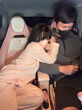 helen-my online show from December 19, 2:30 pm