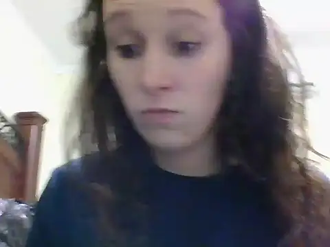 Snapshot of brunettebabexo3 chatting on January 11, 8:32 am brunettebabexo3 online show from January 11, 8:32 am