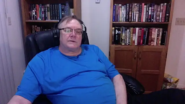 Vinyl22xh online show from May 21, 3:59 am