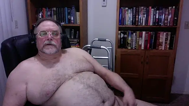 Vinyl22xh online show from March 31, 3:30 am