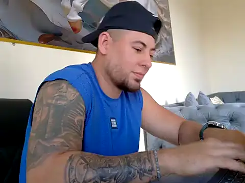 maximus888A online show from March 22, 1:23 pm